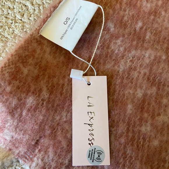 ▪️ BUNDLE ▪️ fall scarf bundle - Picture 4 of 10